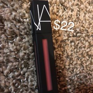 NARS powermatte lip pigment Call Me